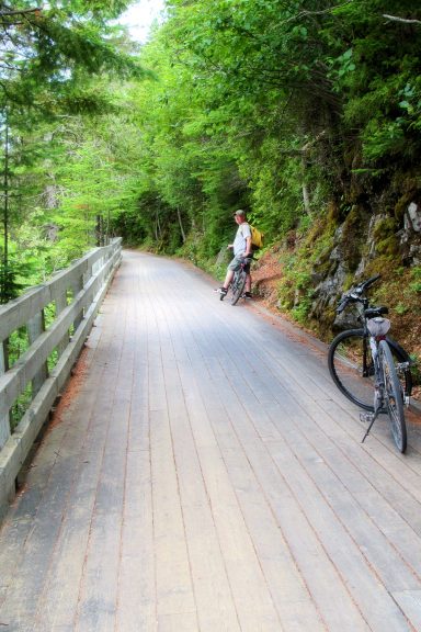 path to the lookout